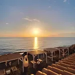 Couette-café G&g Calabria 3*