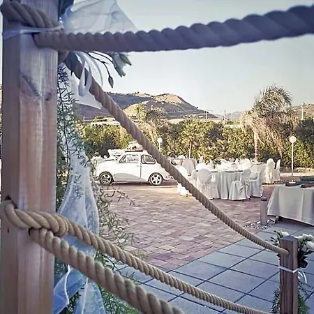 G&g Calabria B&B 캄포라산지오바니